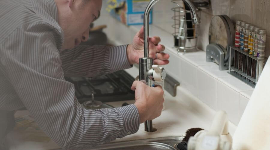 Expert burst pipe repair services in Paris Crossing, IN